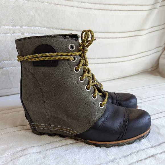 SOREL 1964 Premium Wedge Boots - Picture 7 of 9